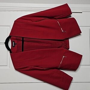 Cherry Red 3/4 Sleeve Express Blazer With Silver Accents